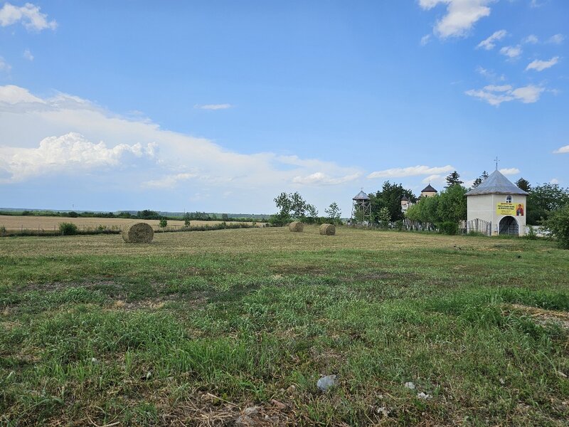 Poienarii Burchii, judetul Prahova, conac neoromanesc si teren 2.800 mp,