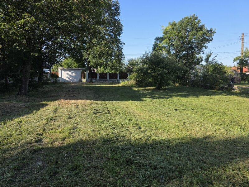 Poienarii Burchii, judetul Prahova, conac neoromanesc si teren 2.800 mp,