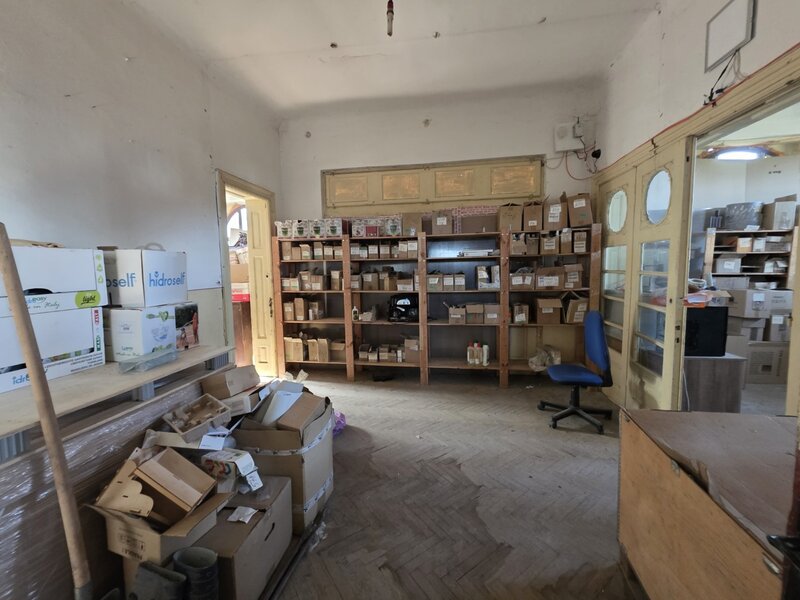 Poienarii Burchii, conac neoromanesc si teren 2.800 mp in judetul Prahova,