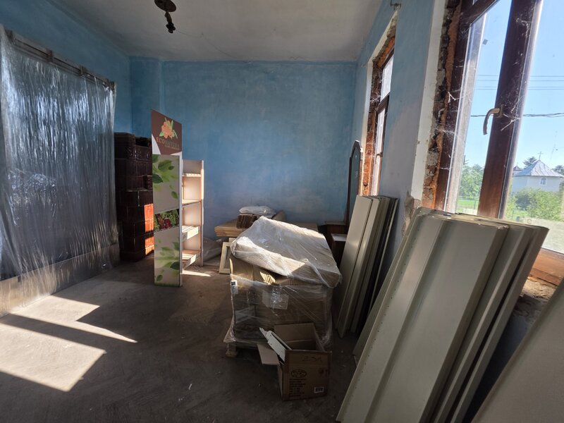 Poienarii Burchii, conac neoromanesc si teren 2.800 mp in judetul Prahova,